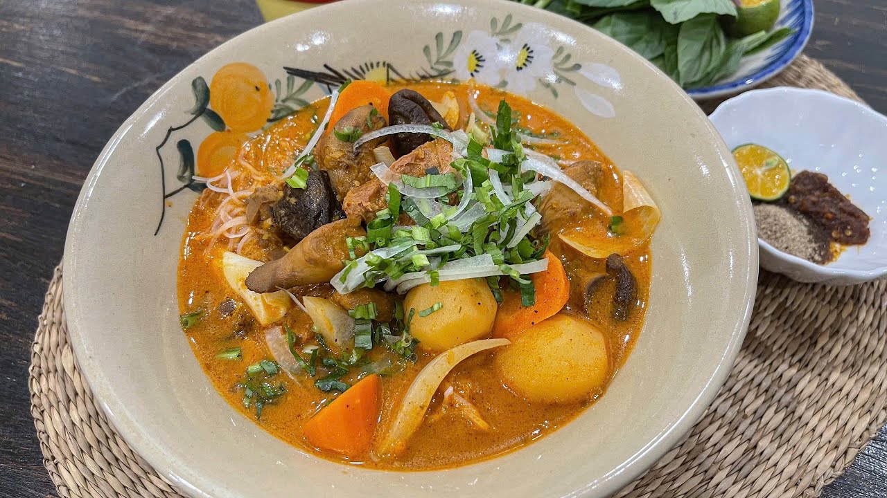 Cách nấu Hủ tiếu bò kho chay ngon như ngoài tiệm